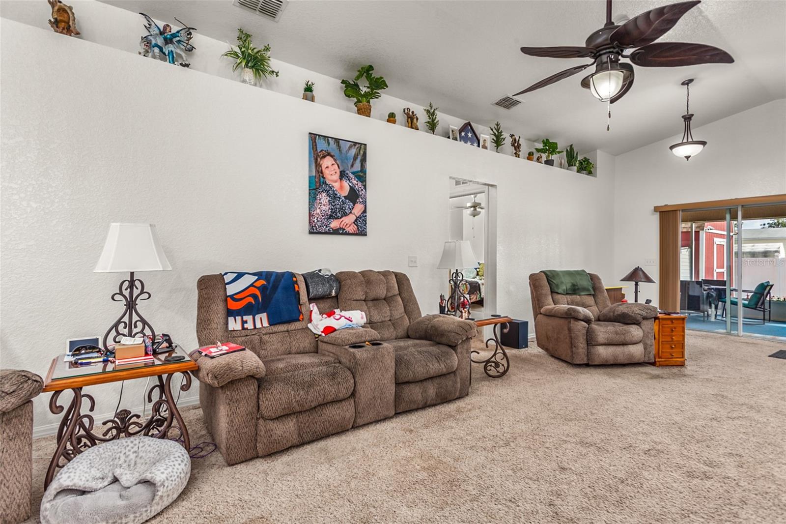 Image 11 of 25 For 215 Captain Hook Way