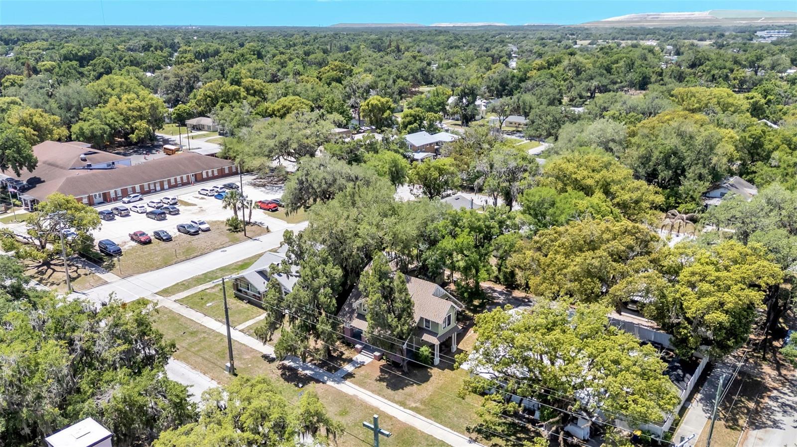 Image 37 of 39 For 355 Broadway Avenue