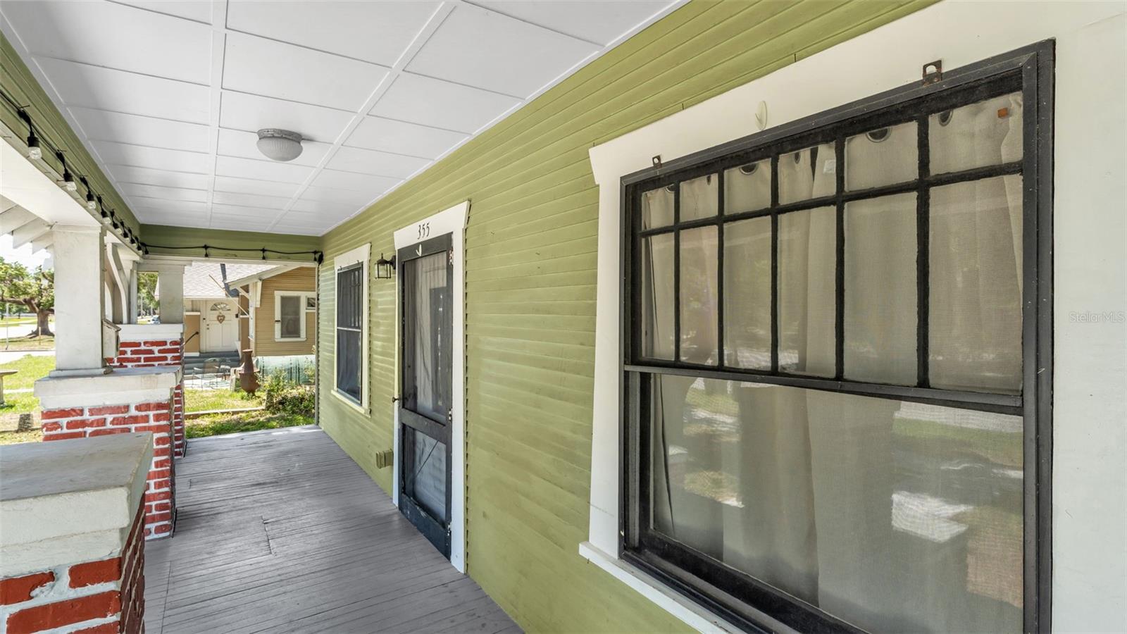 Image 5 of 39 For 355 Broadway Avenue