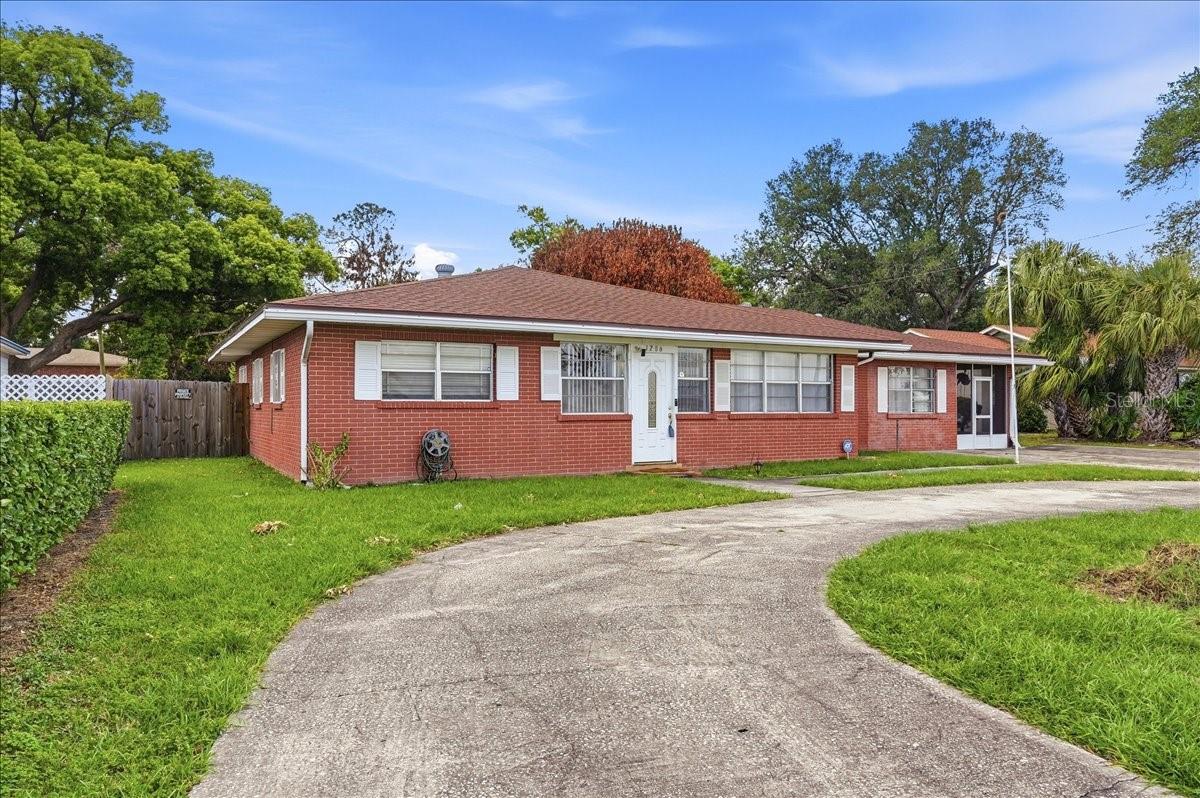 Details for 1206 Lake Parker Drive, LAKELAND, FL 33805