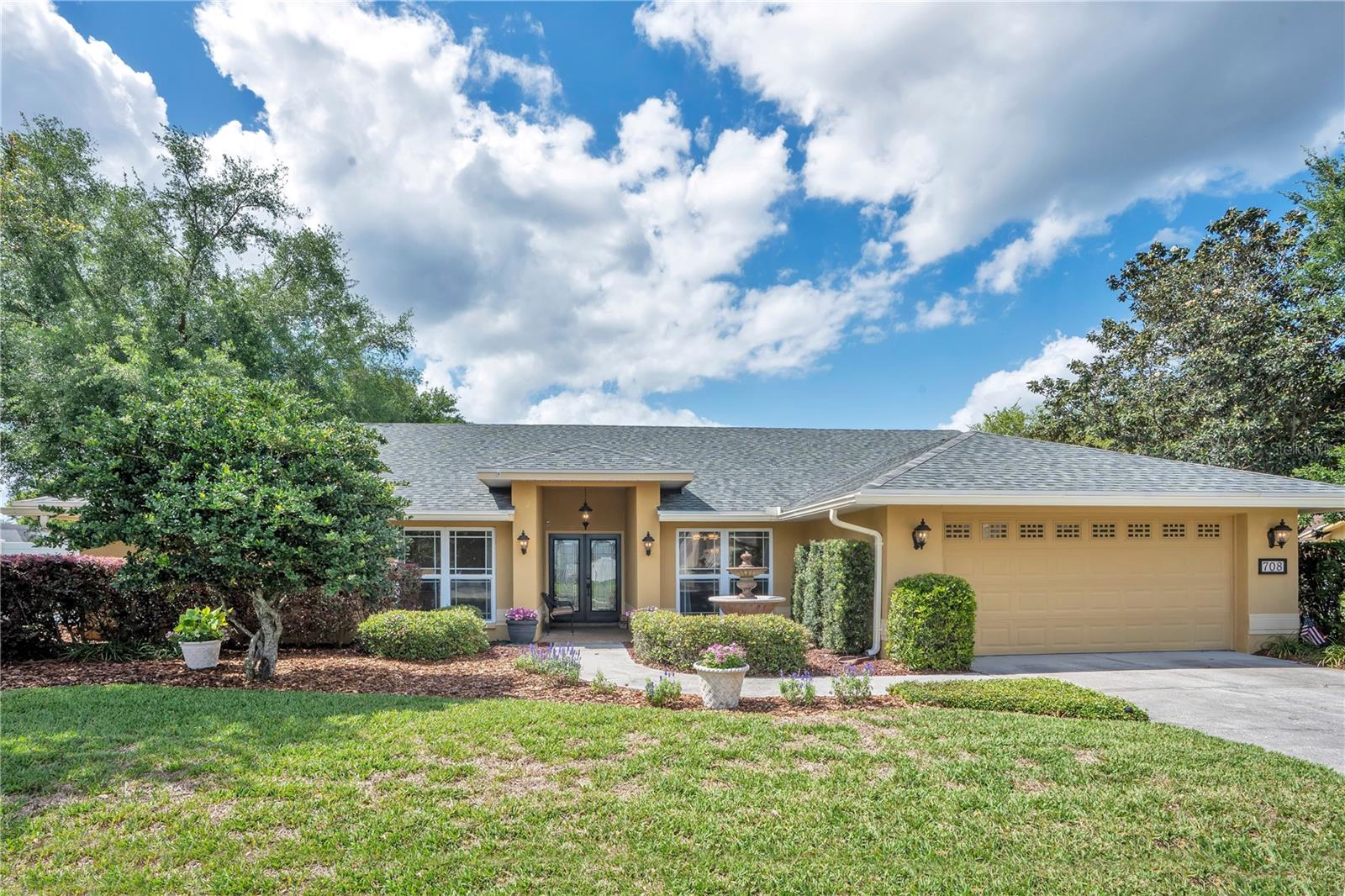 Details for 708 Hunters Run Boulevard, LAKELAND, FL 33809