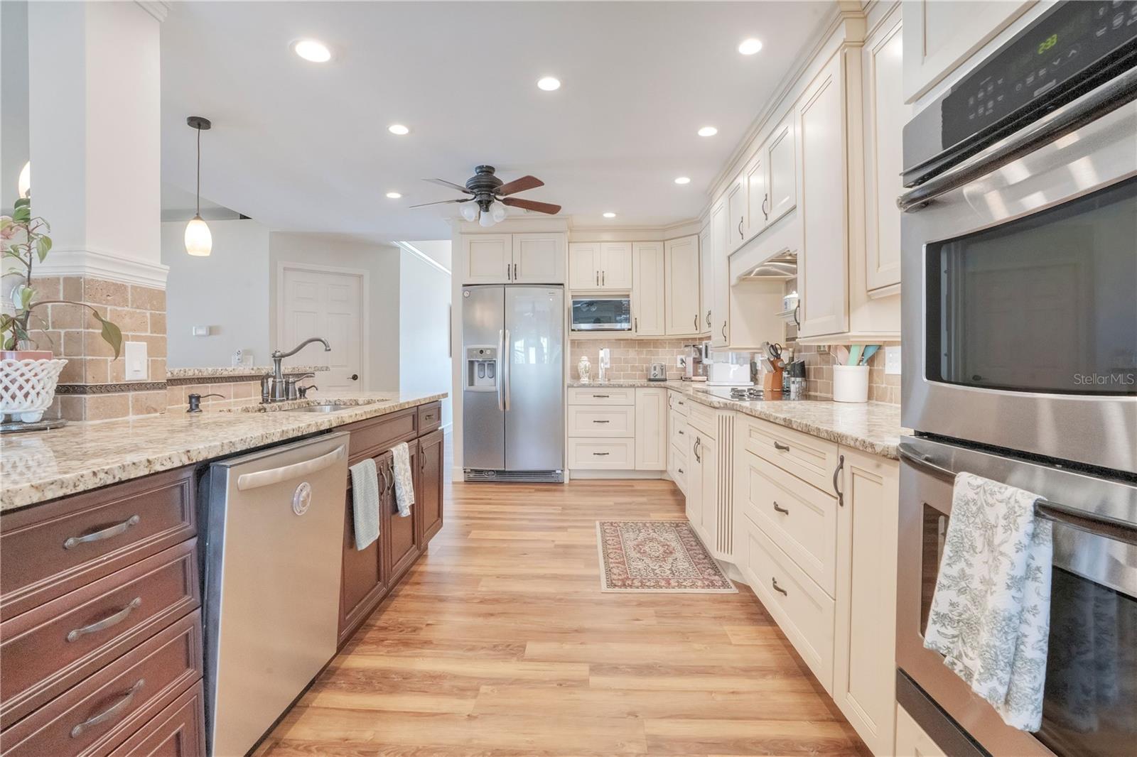 Image 13 of 63 For 708 Hunters Run Boulevard