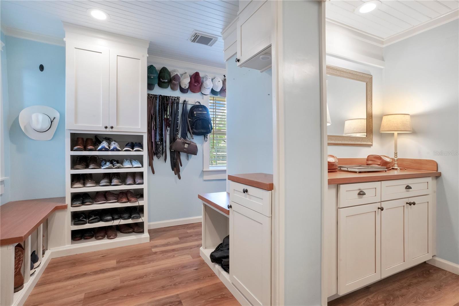 Image 32 of 63 For 708 Hunters Run Boulevard