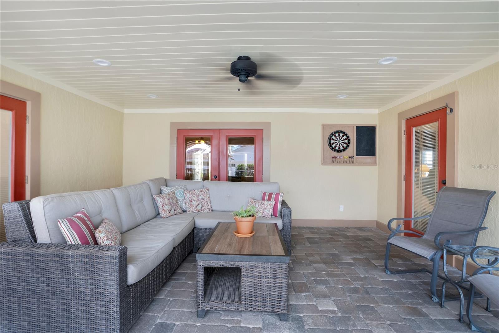 Image 43 of 63 For 708 Hunters Run Boulevard