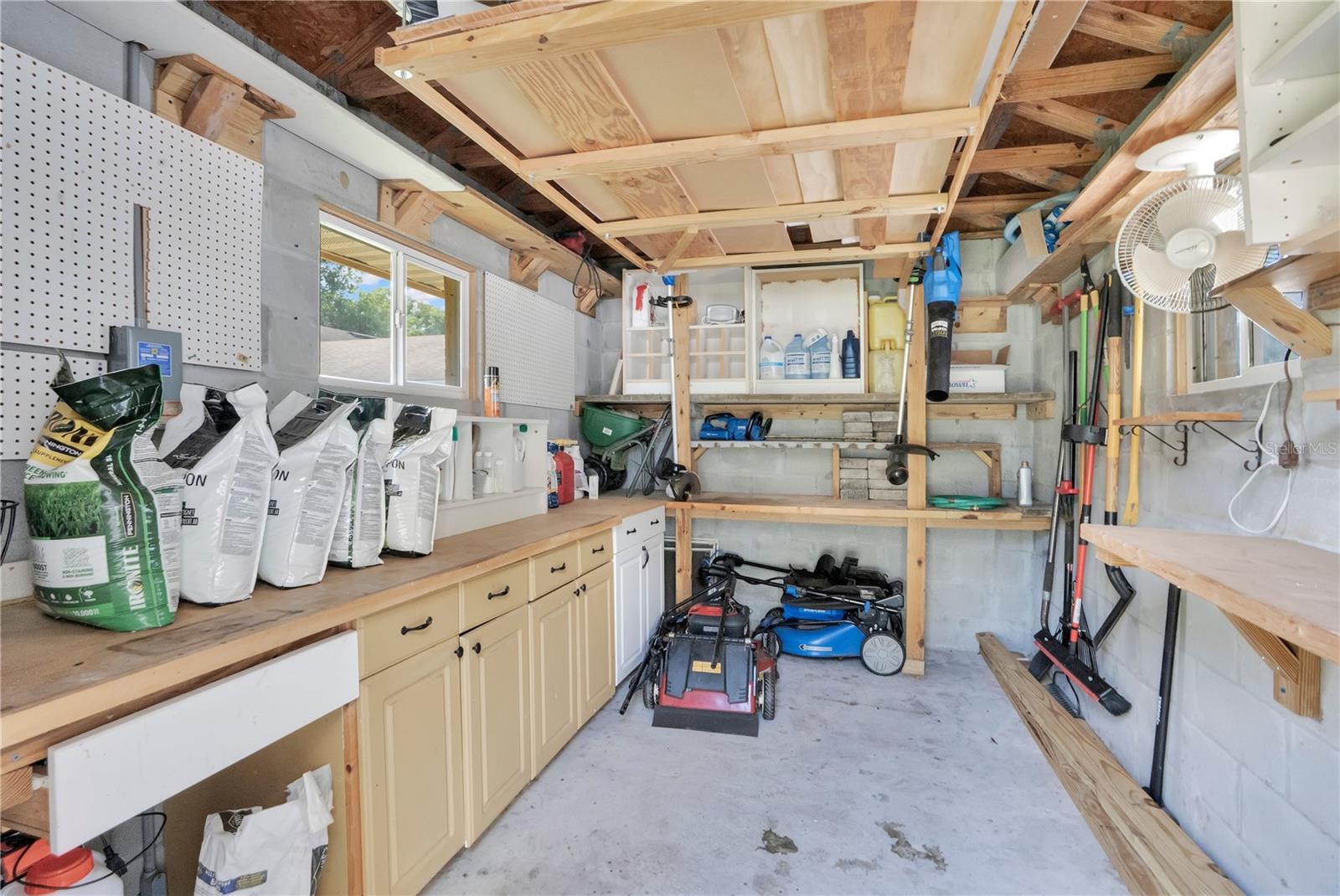 Image 52 of 63 For 708 Hunters Run Boulevard