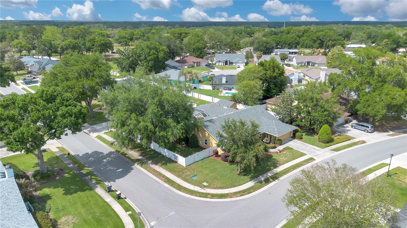 Image 56 of 63 For 708 Hunters Run Boulevard