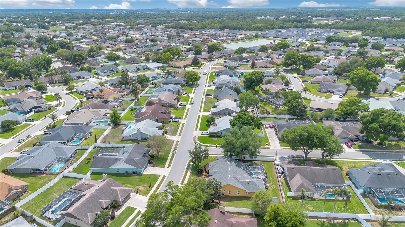 Image 60 of 63 For 708 Hunters Run Boulevard