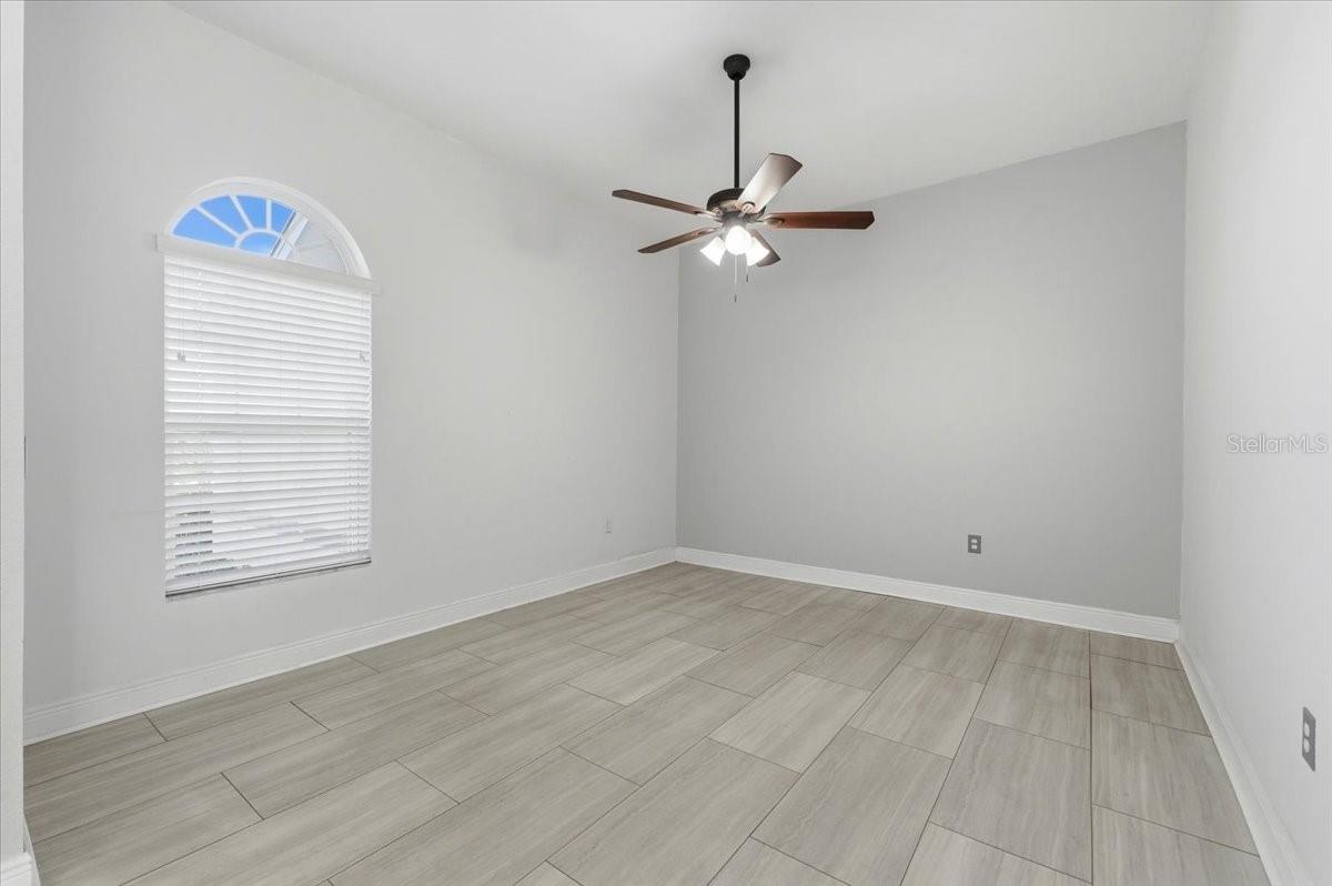 Image 10 of 48 For 1620 Doves View Circle