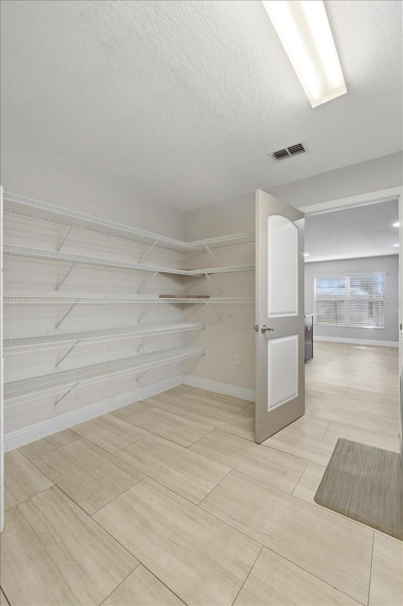 Image 25 of 48 For 1620 Doves View Circle