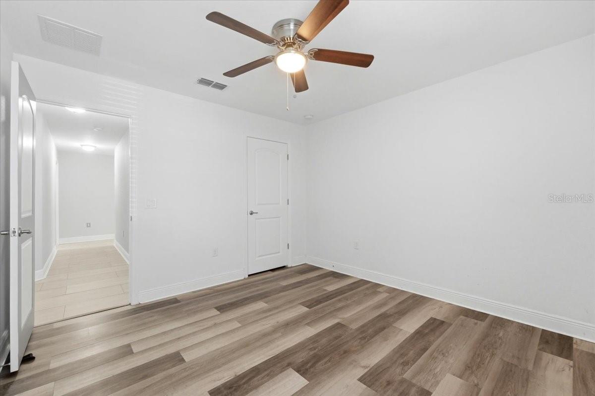 Image 31 of 48 For 1620 Doves View Circle