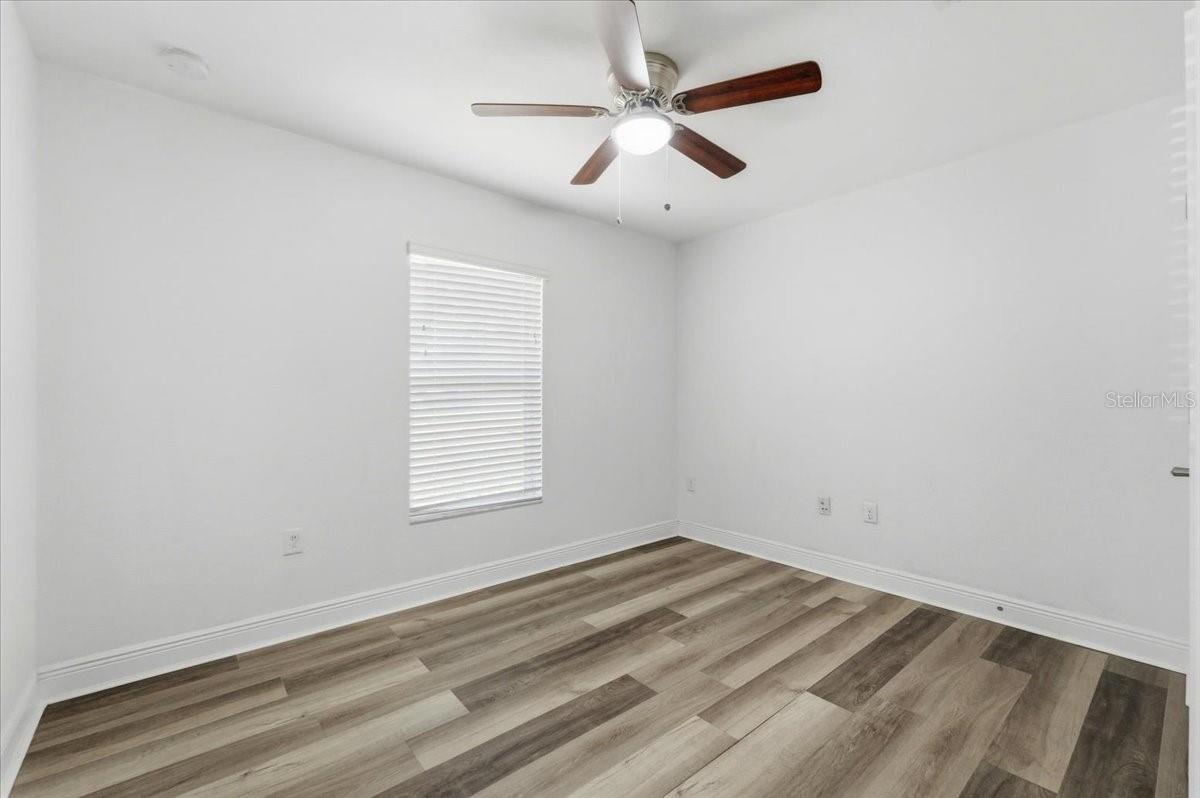 Image 34 of 48 For 1620 Doves View Circle