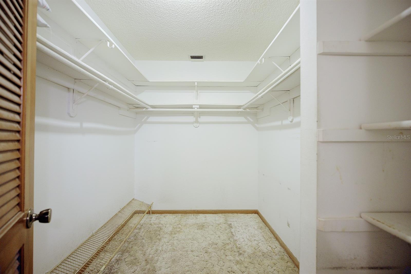 Image 28 of 47 For 1845 Hallam Drive