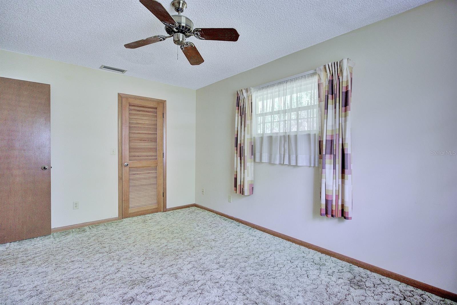 Image 35 of 47 For 1845 Hallam Drive