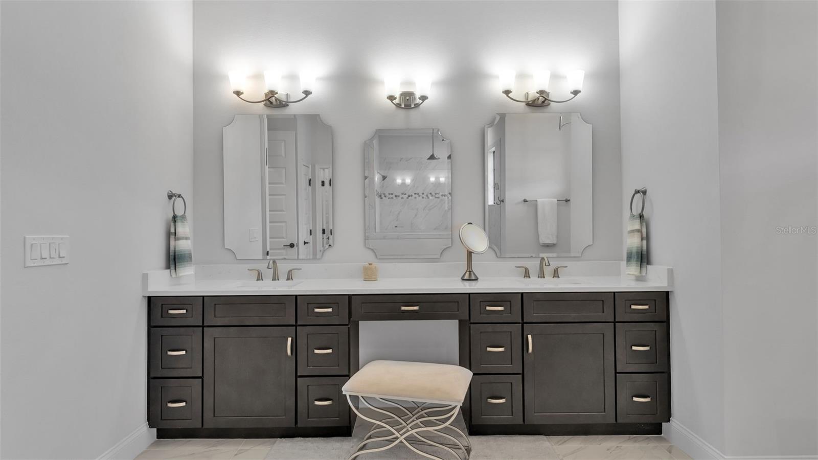 Image 34 of 75 For 2668 Delphi Hills Court