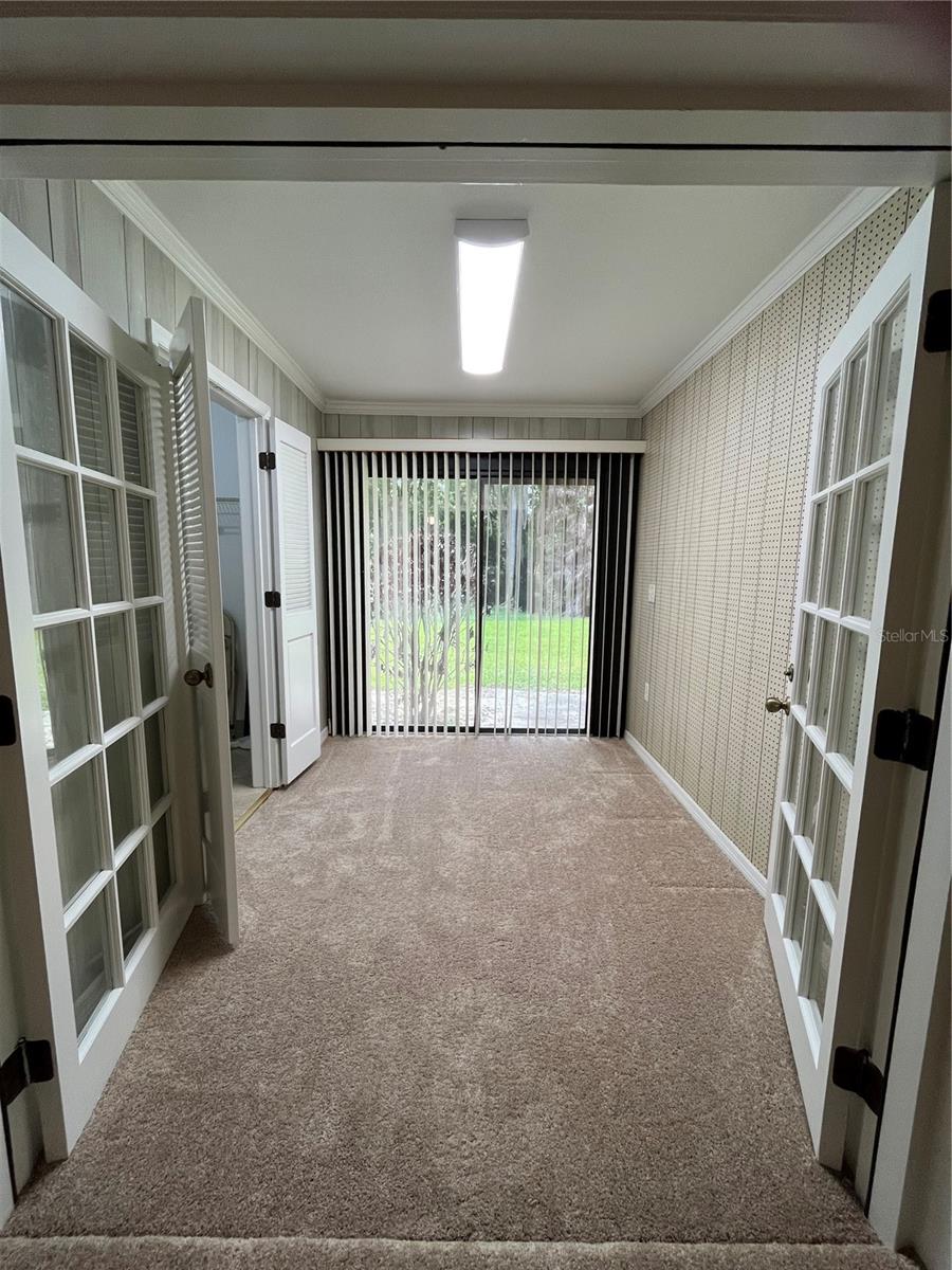 Image 17 of 47 For 1052 Medinah Drive