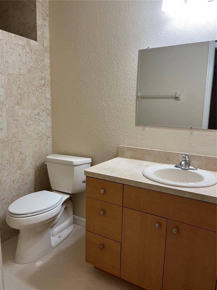 Image 22 of 47 For 1052 Medinah Drive