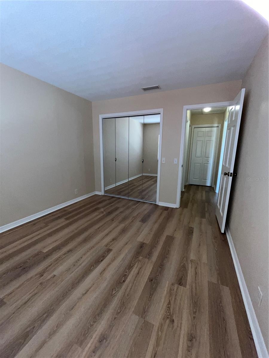 Image 36 of 47 For 1052 Medinah Drive