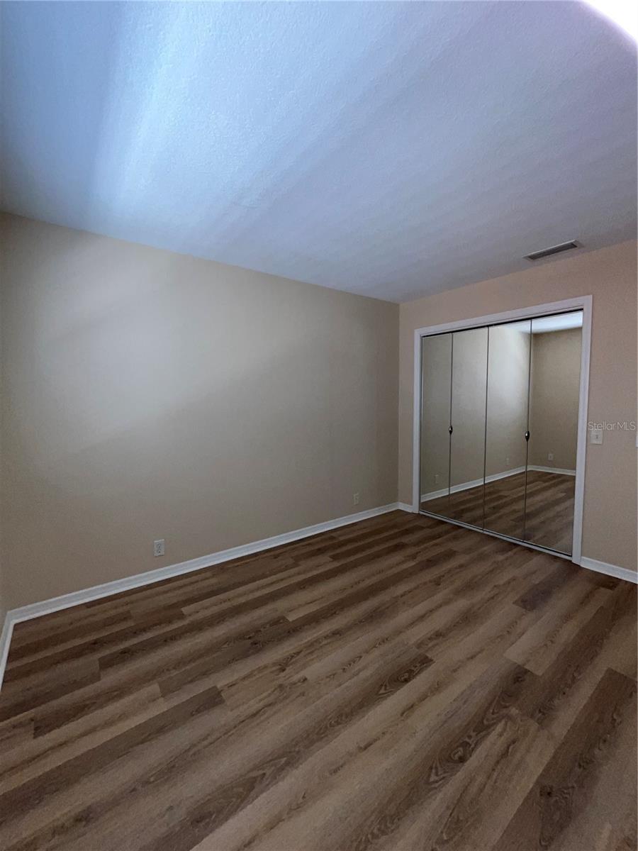 Image 37 of 47 For 1052 Medinah Drive