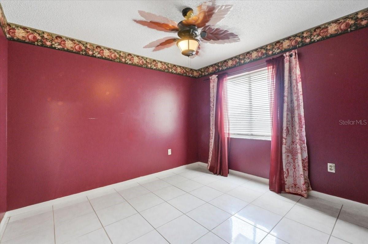 Image 16 of 33 For 842 Rockingham Road