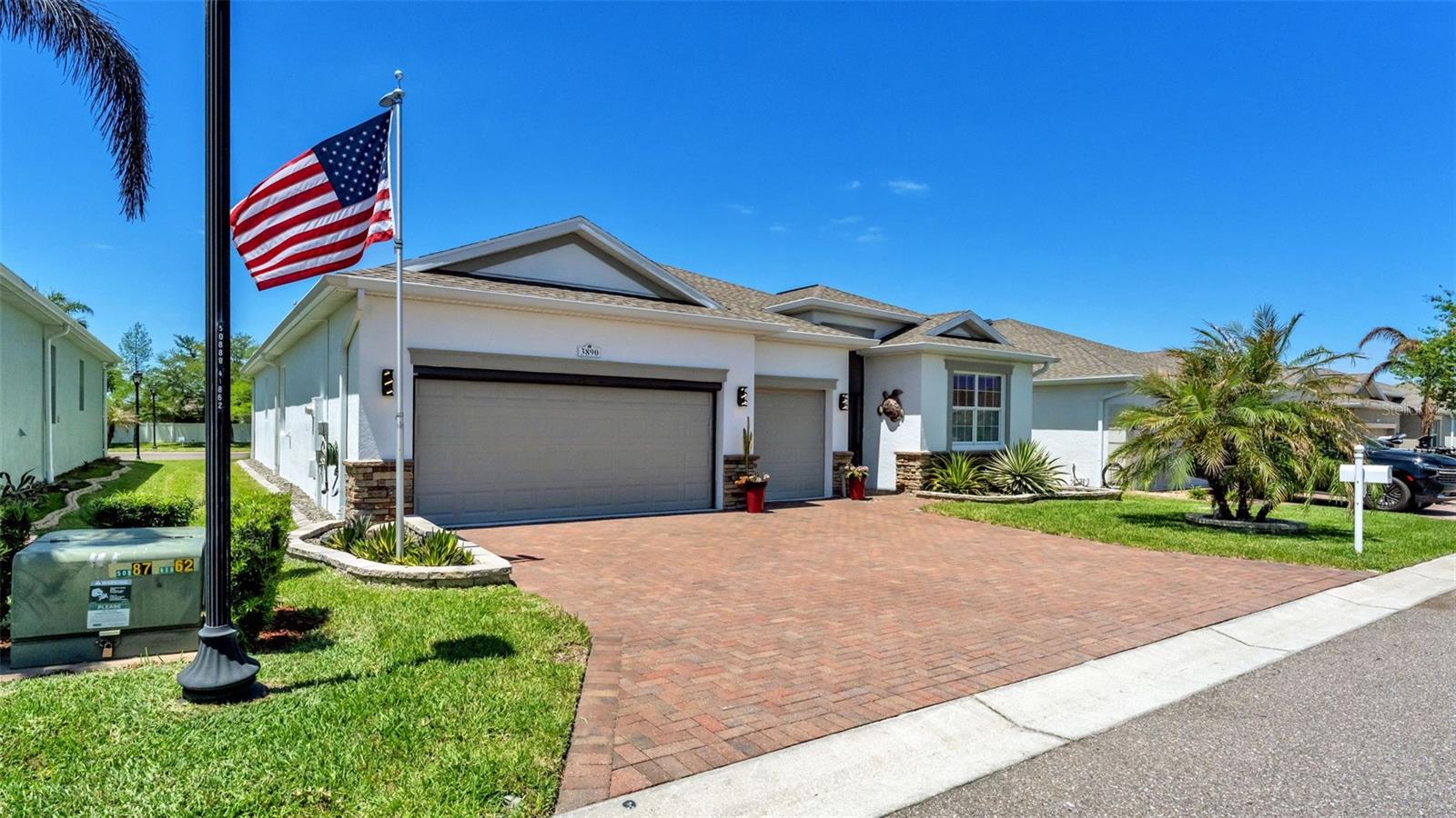 Image 2 of 68 For 3890 Bedford Avenue