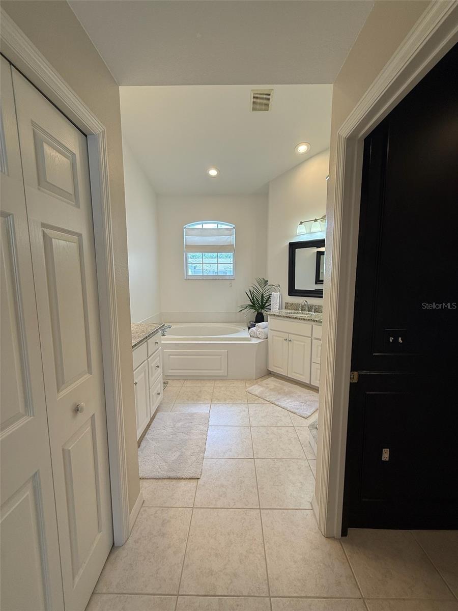 Image 21 of 34 For 629 Grasslands Village Circle 629