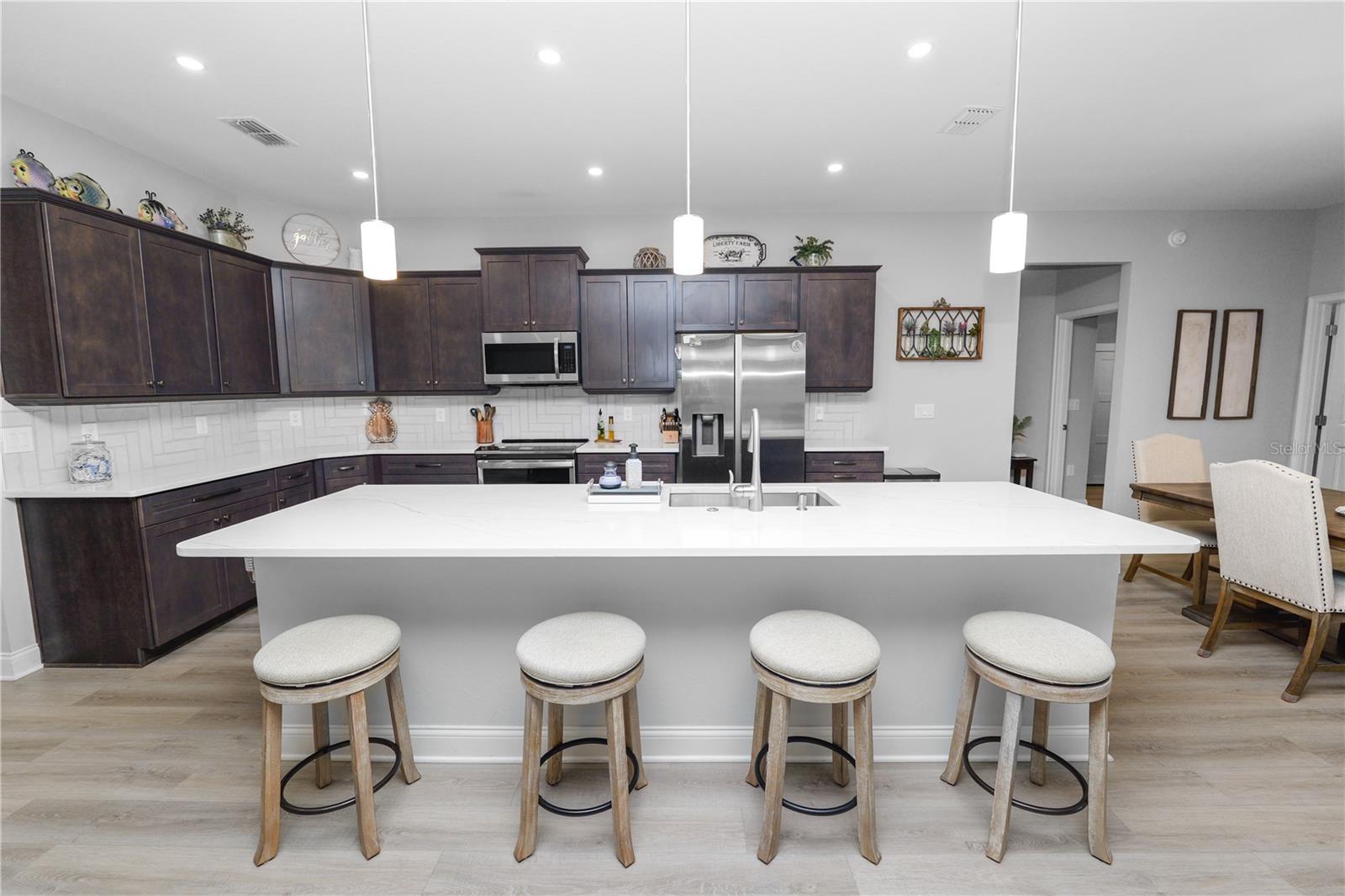 Image 12 of 62 For 6679 Treymont Drive