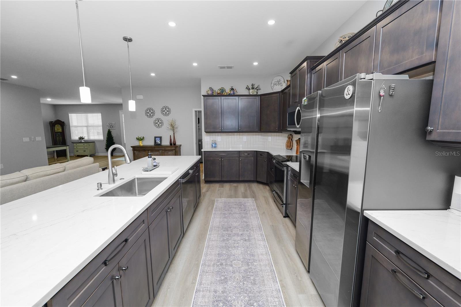 Image 13 of 62 For 6679 Treymont Drive