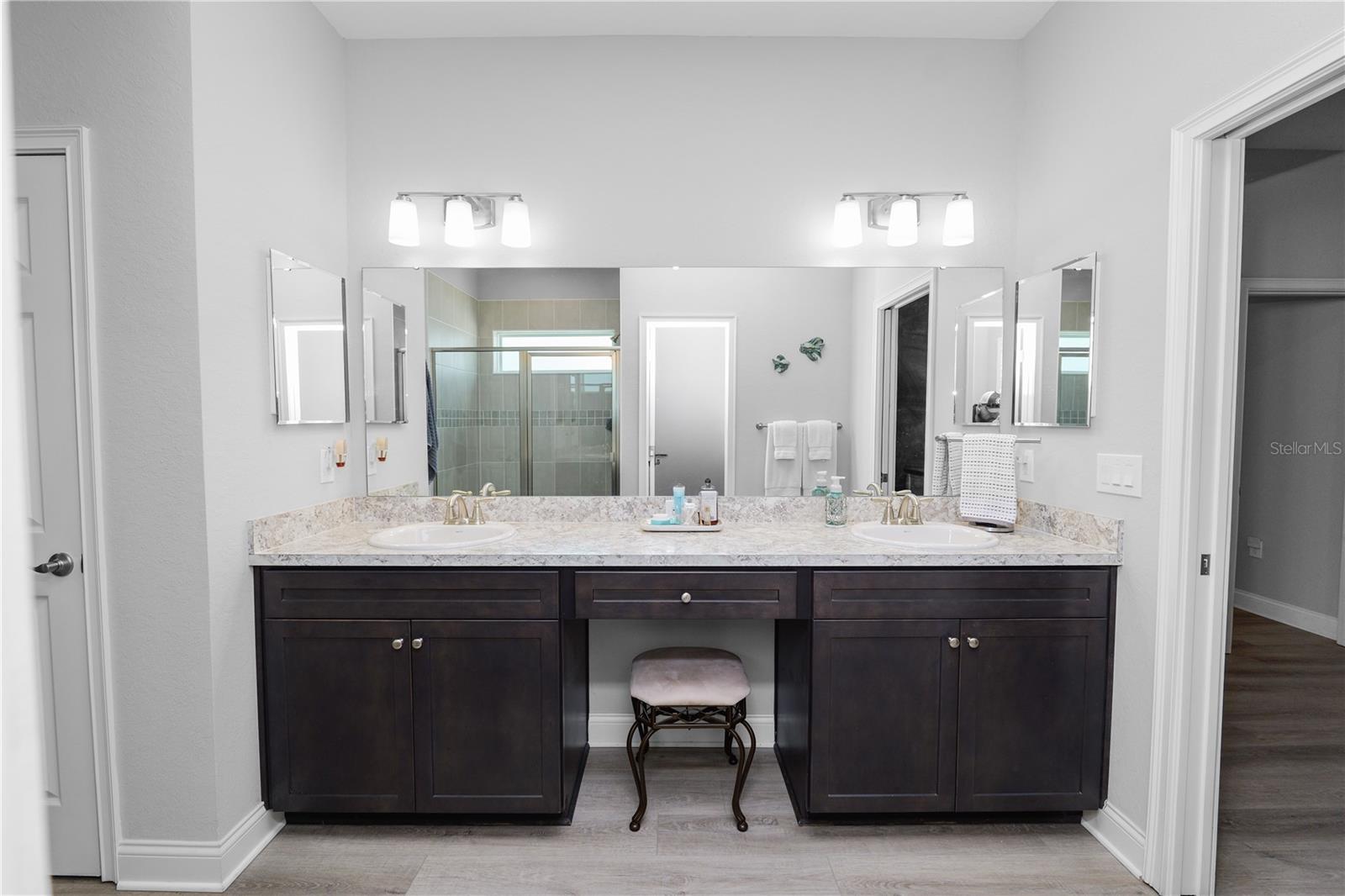 Image 26 of 62 For 6679 Treymont Drive