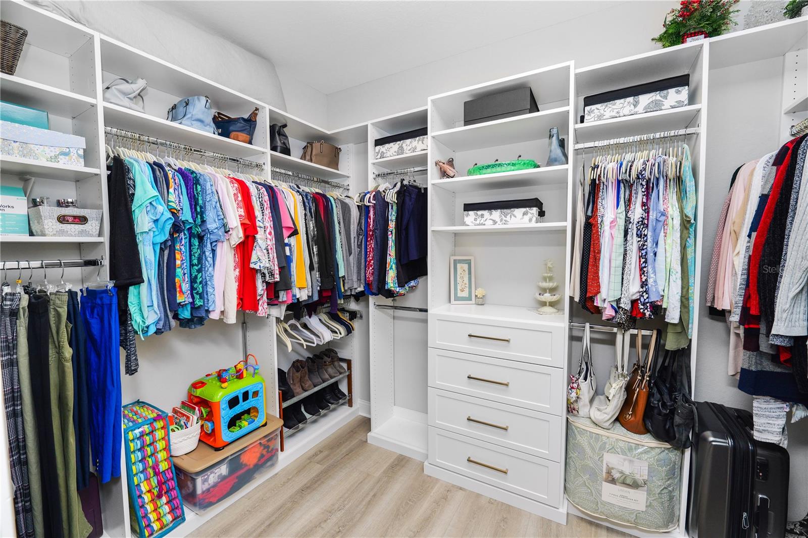 Image 28 of 62 For 6679 Treymont Drive