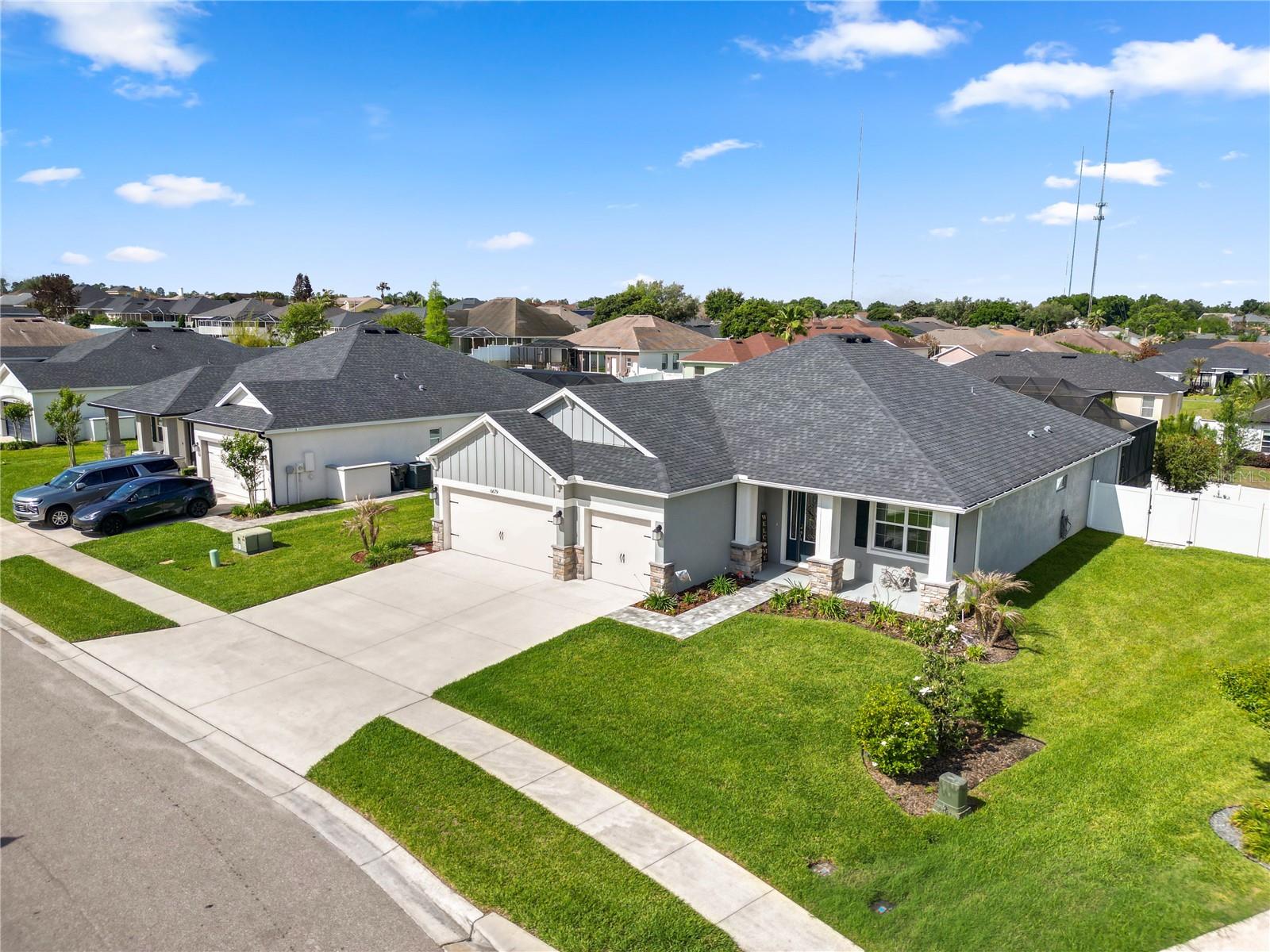 Image 3 of 62 For 6679 Treymont Drive