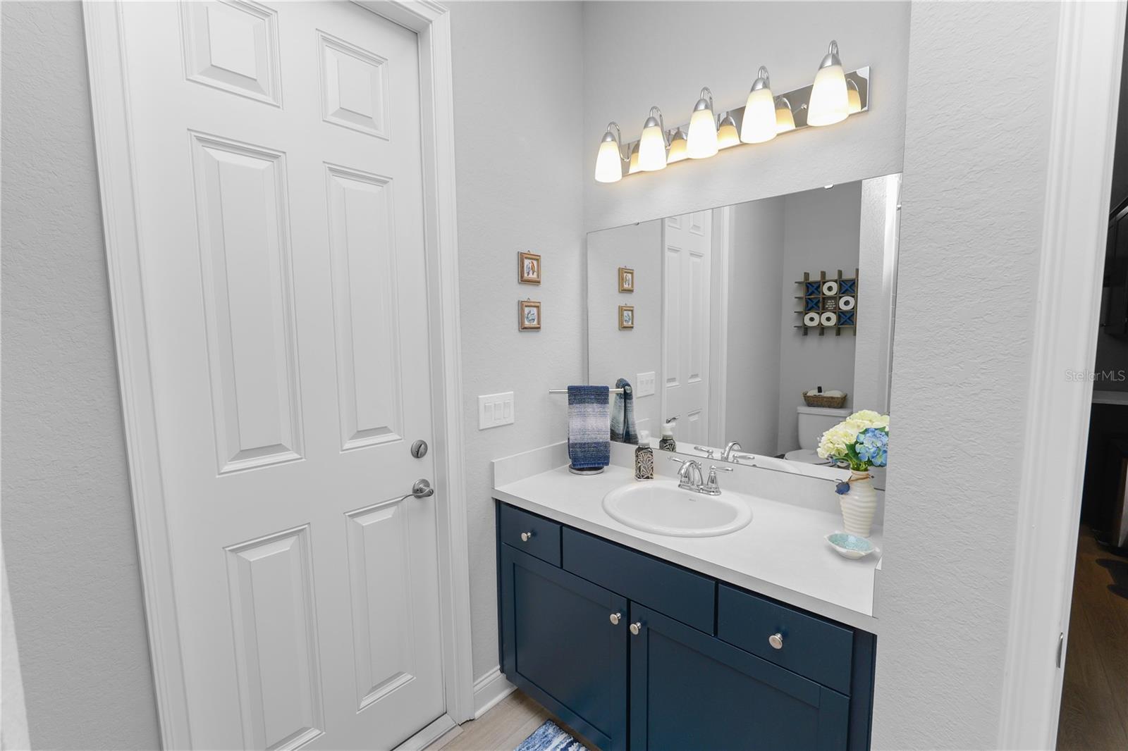 Image 38 of 62 For 6679 Treymont Drive