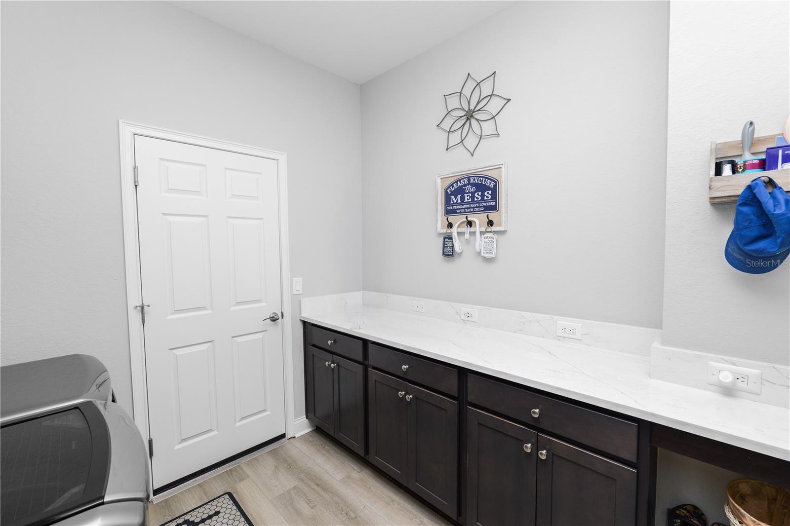 Image 49 of 62 For 6679 Treymont Drive