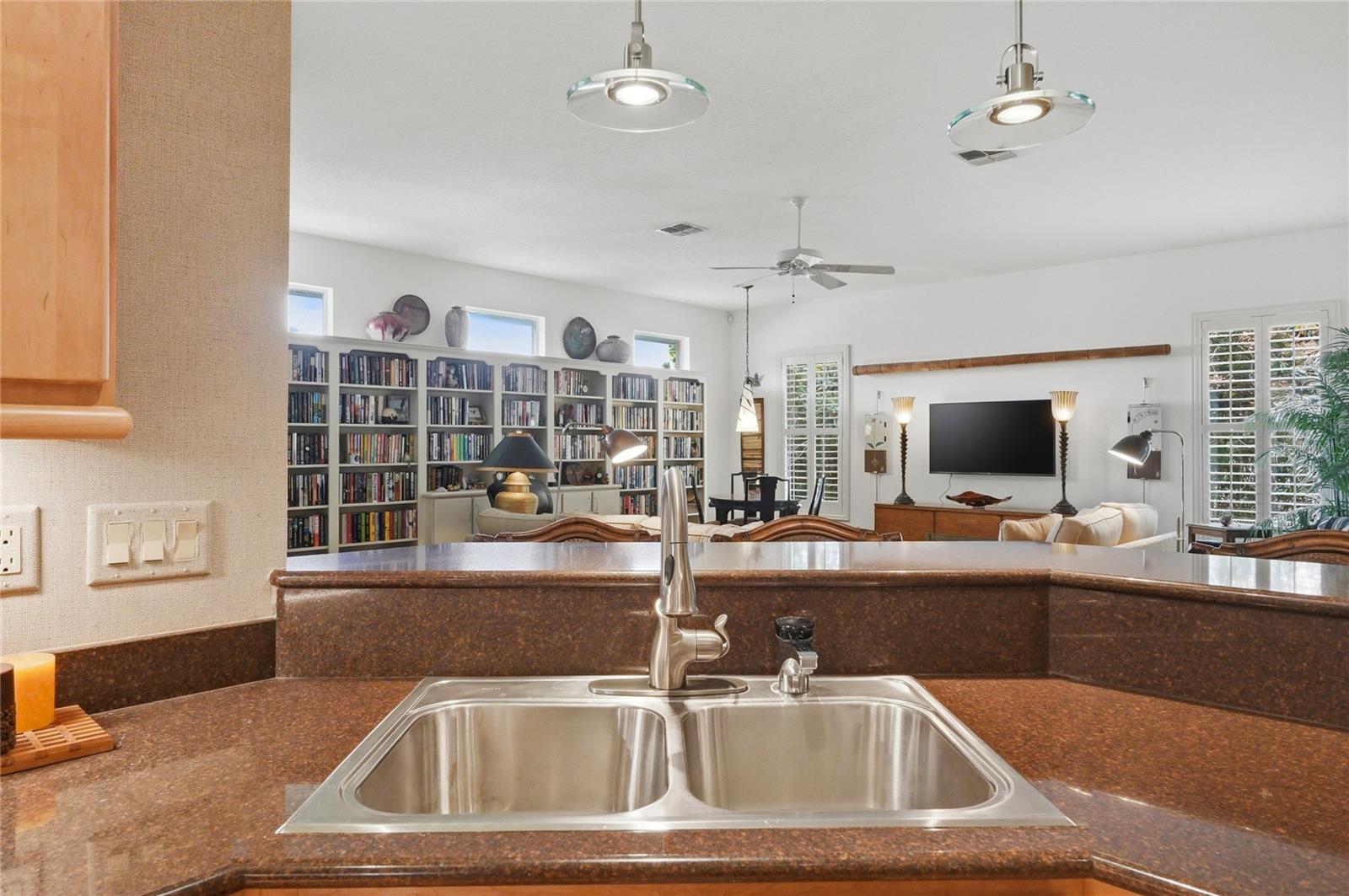 Image 23 of 72 For 523 Greenway Drive