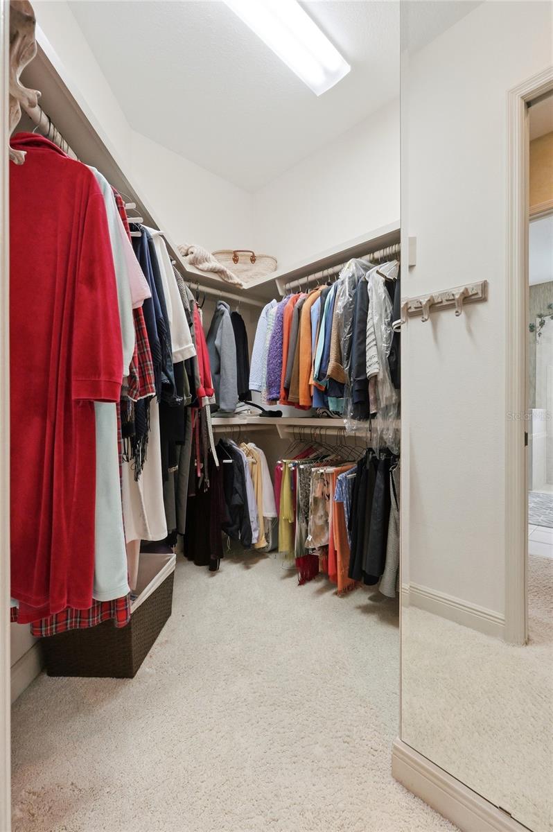 Image 36 of 72 For 523 Greenway Drive