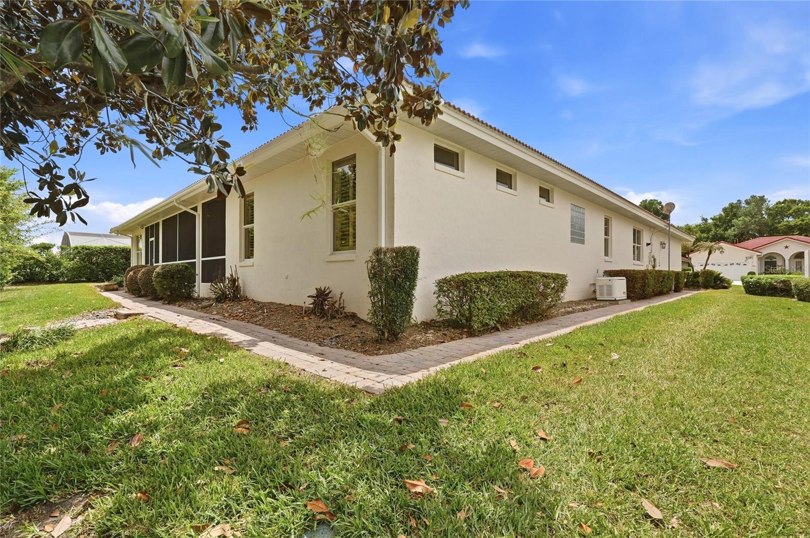 Image 51 of 72 For 523 Greenway Drive