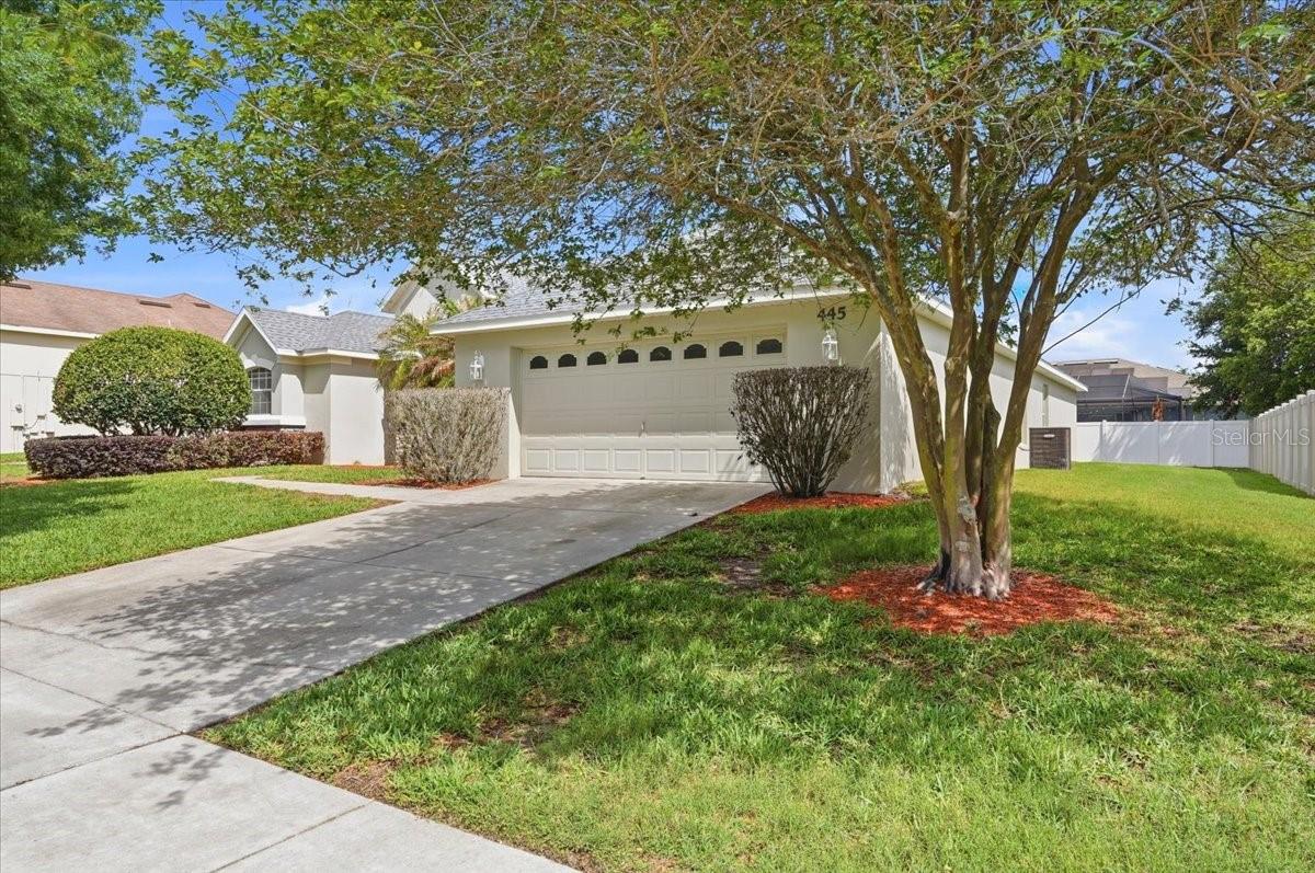 Image 3 of 70 For 445 Amethyst Avenue