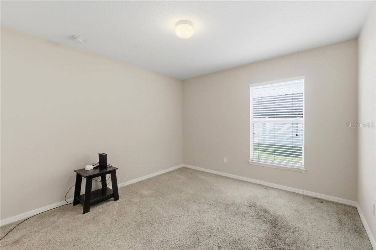 Image 44 of 70 For 445 Amethyst Avenue