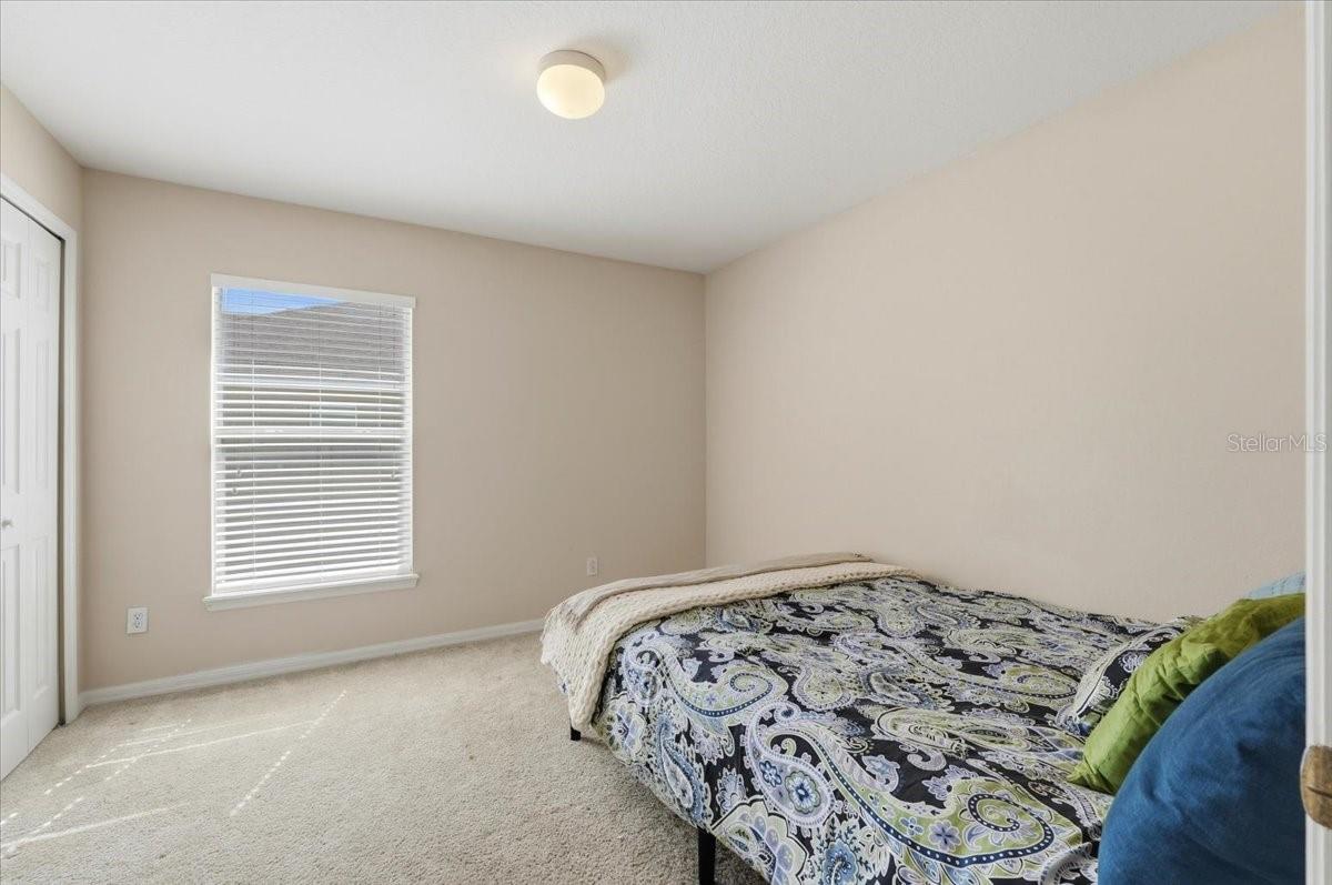 Image 49 of 70 For 445 Amethyst Avenue