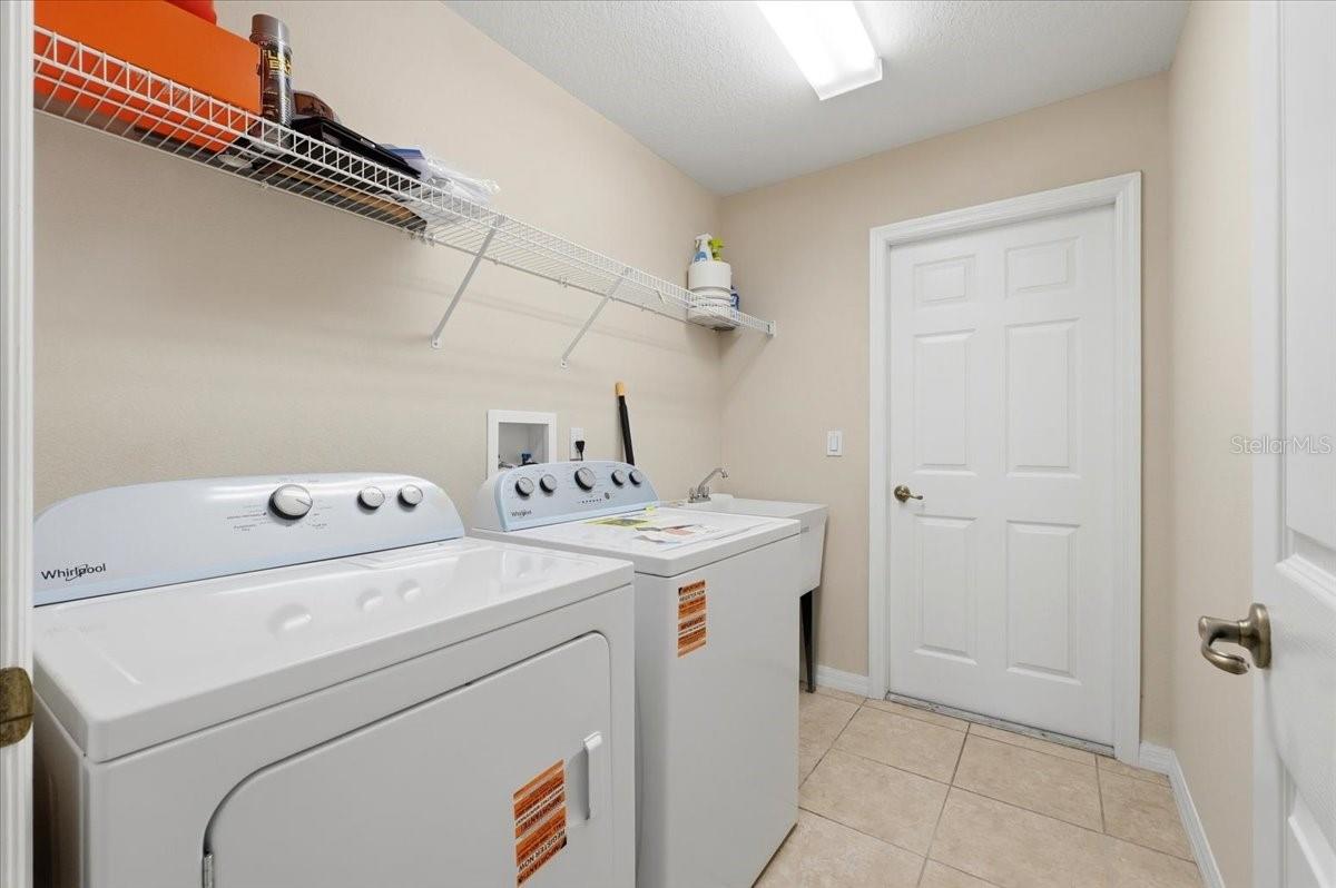 Image 54 of 70 For 445 Amethyst Avenue