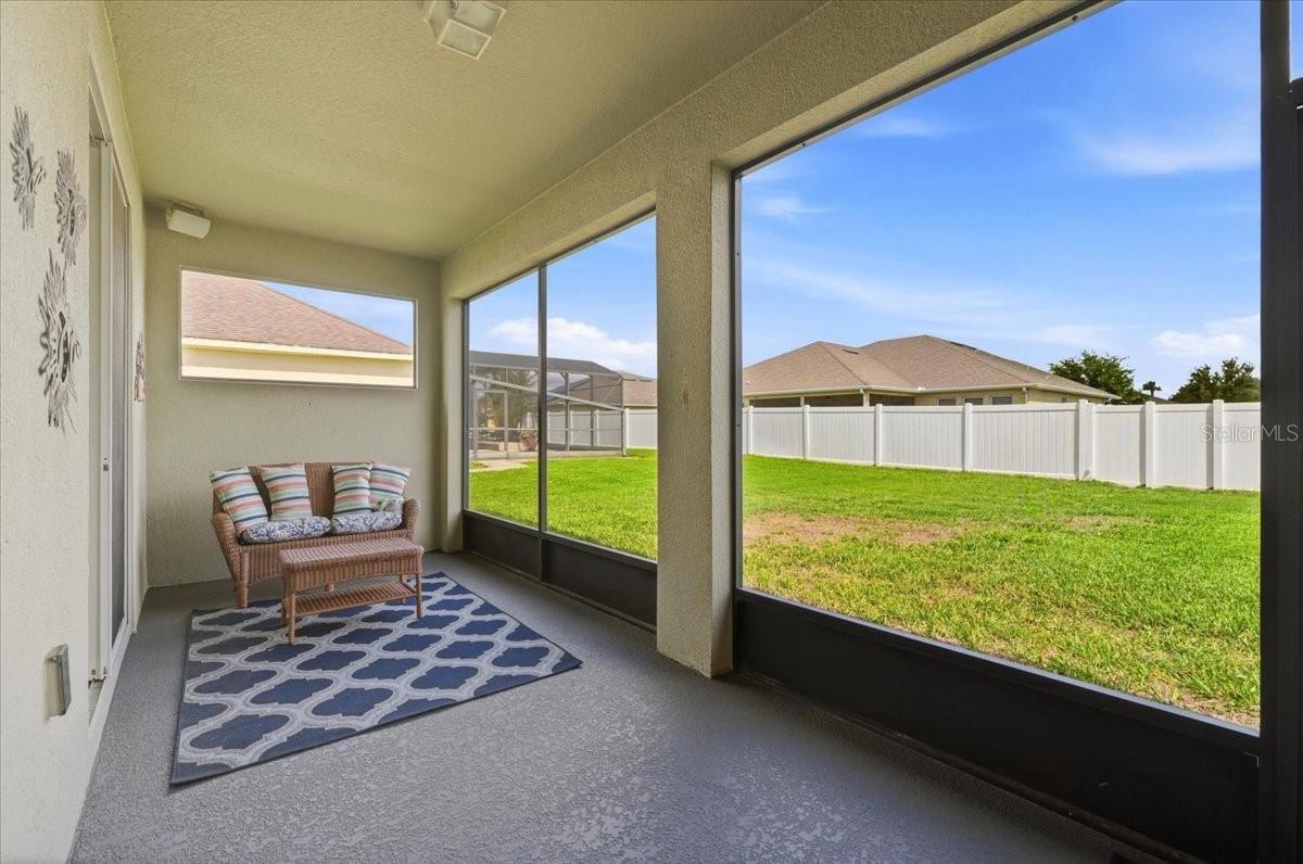 Image 55 of 70 For 445 Amethyst Avenue