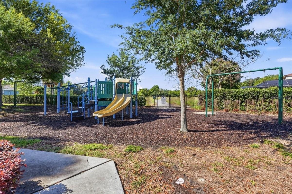 Image 62 of 70 For 445 Amethyst Avenue