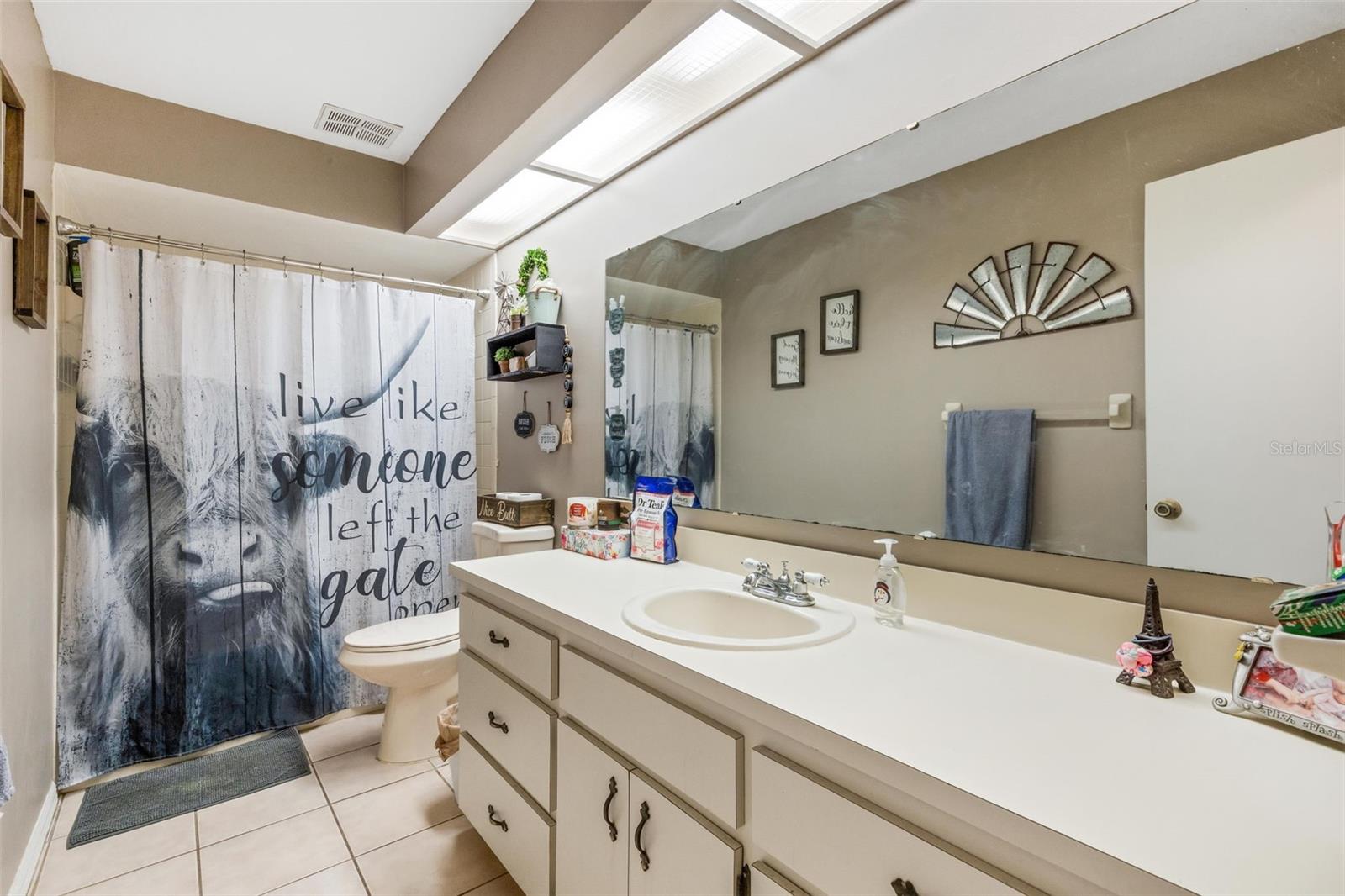 Image 21 of 24 For 711 Mikasuki Drive