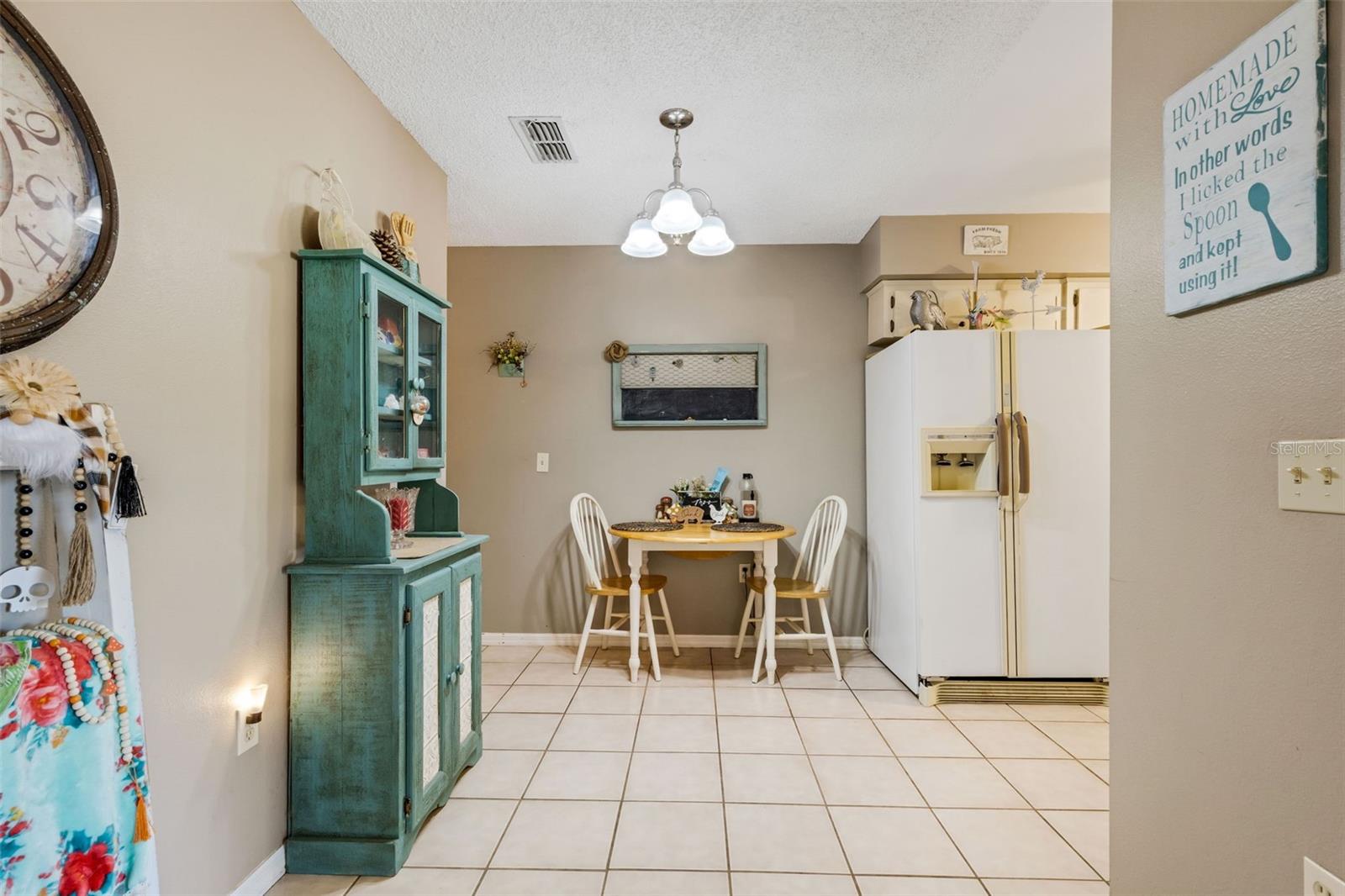 Image 7 of 24 For 711 Mikasuki Drive