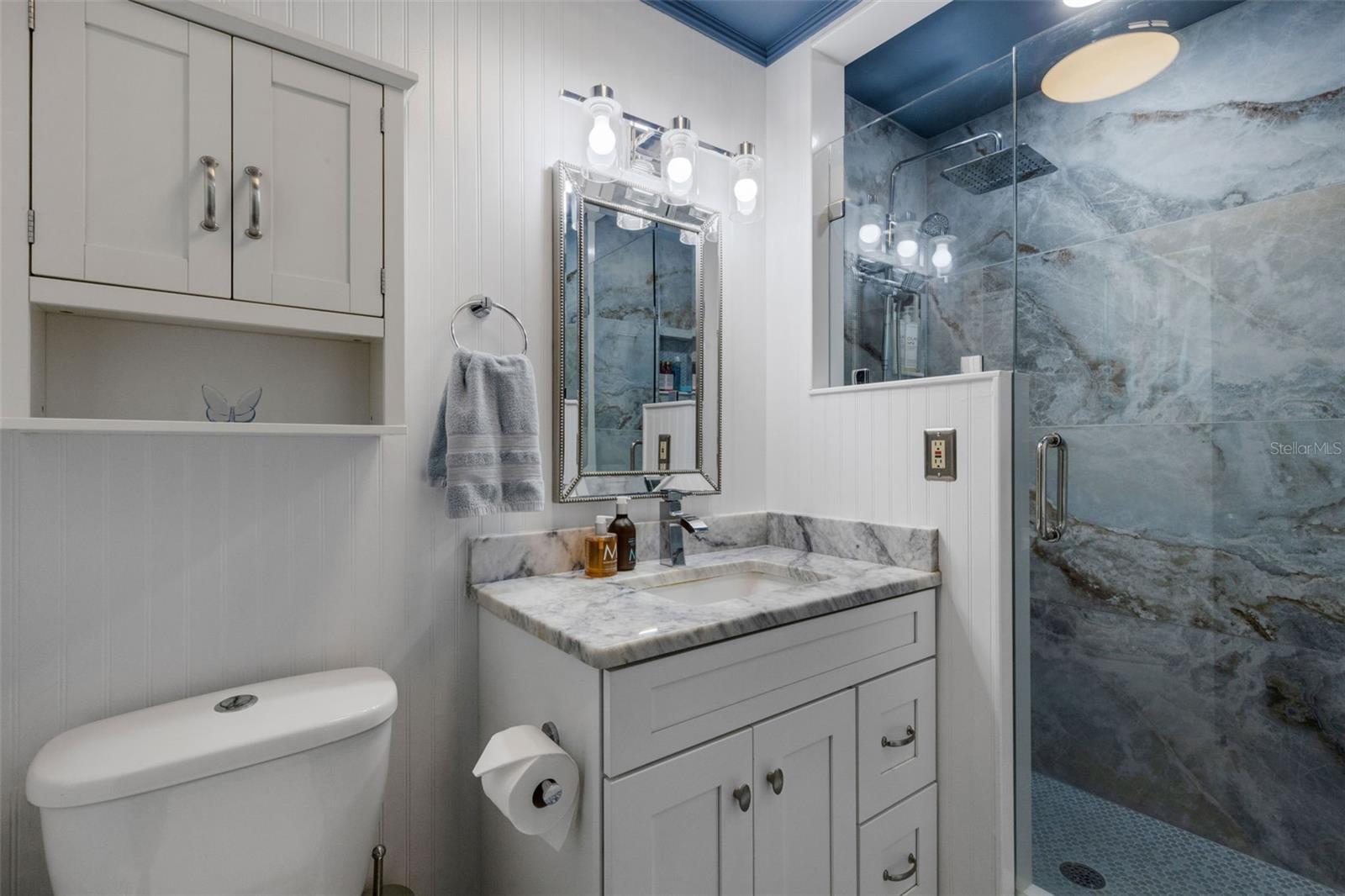 Image 26 of 46 For 1112 Newport Avenue