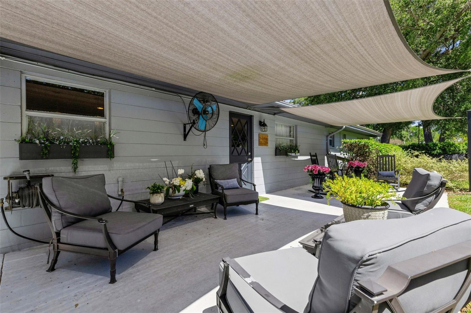 Image 36 of 46 For 1112 Newport Avenue