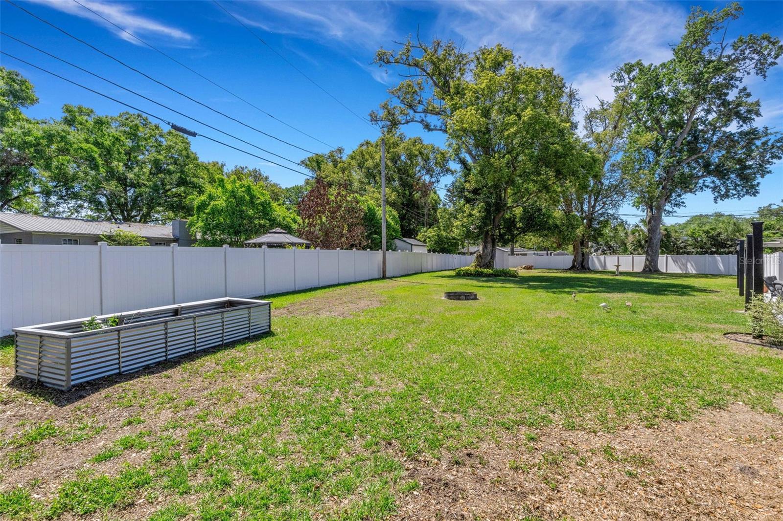 Image 37 of 46 For 1112 Newport Avenue