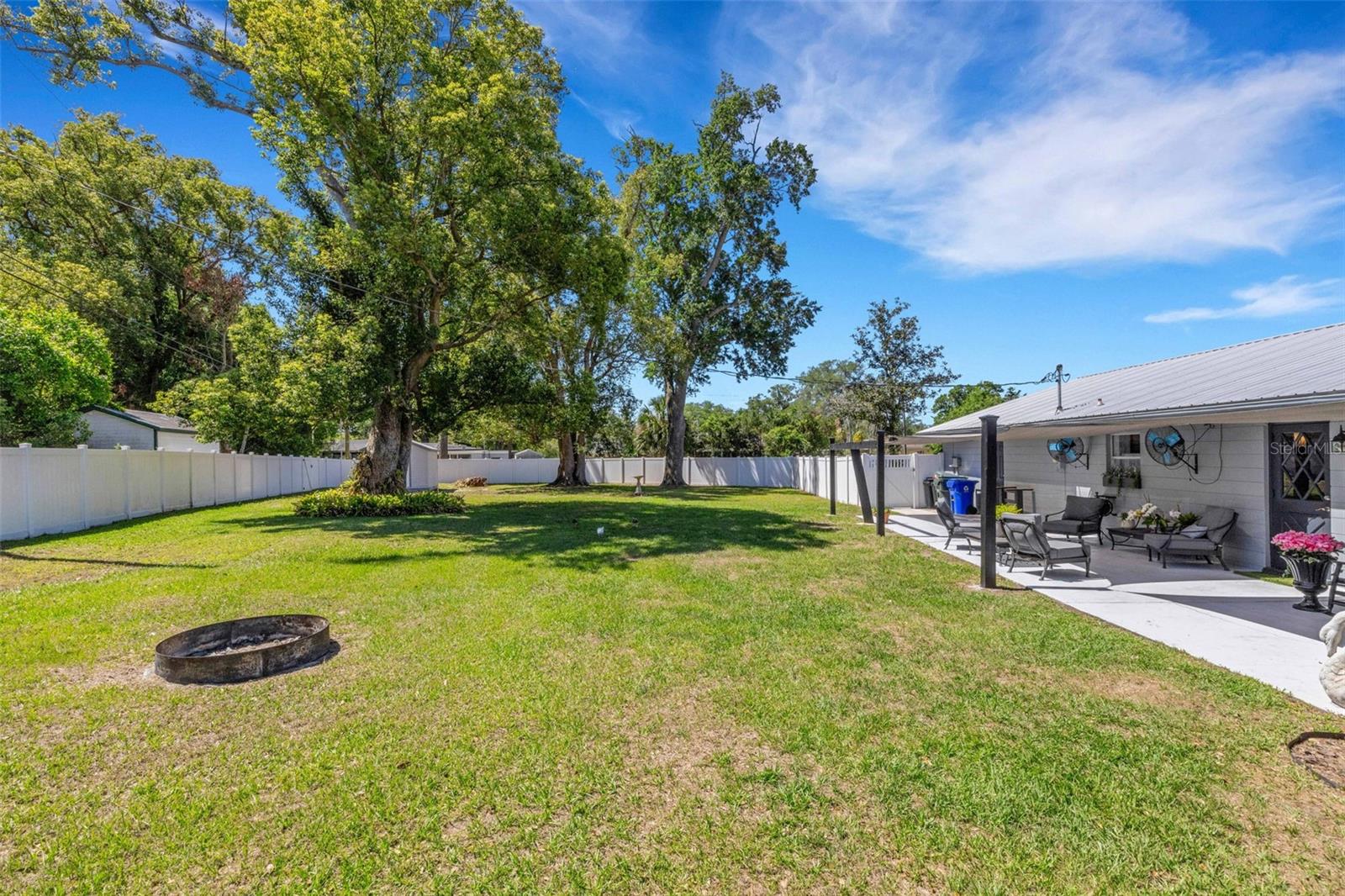 Image 38 of 46 For 1112 Newport Avenue