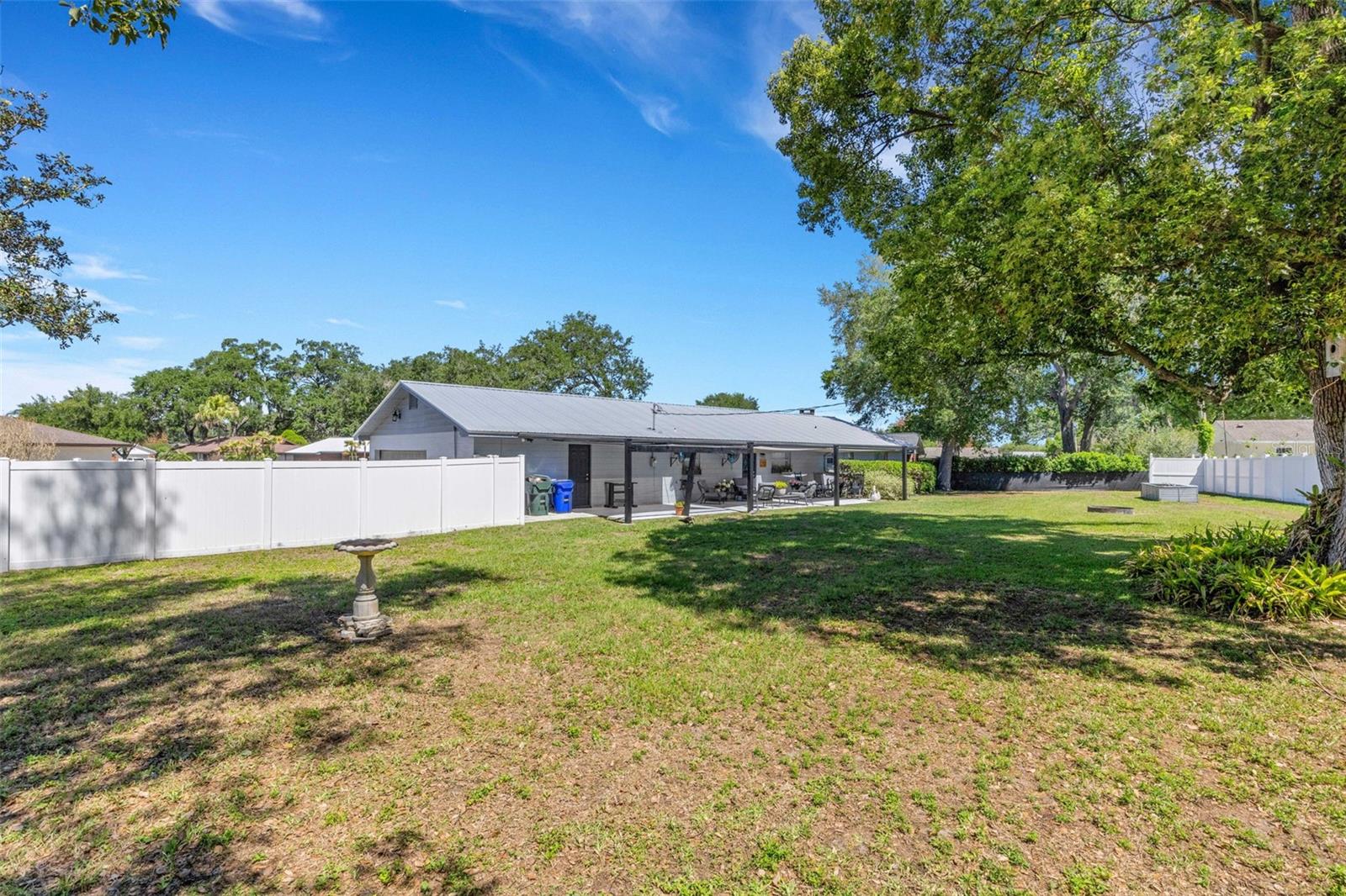 Image 44 of 46 For 1112 Newport Avenue