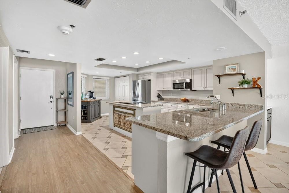 Image 11 of 46 For 257 Minorca Beach Way 1005