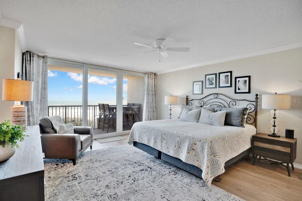 Image 19 of 46 For 257 Minorca Beach Way 1005